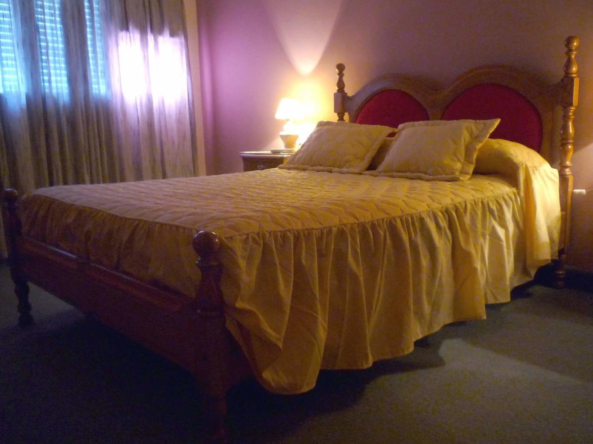 Hotel Las Rosas Сальта Екстер'єр фото